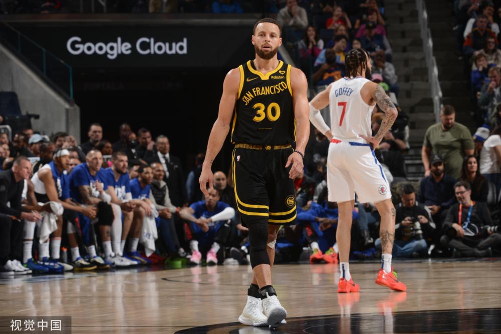 让年轻内线 让年轻内线